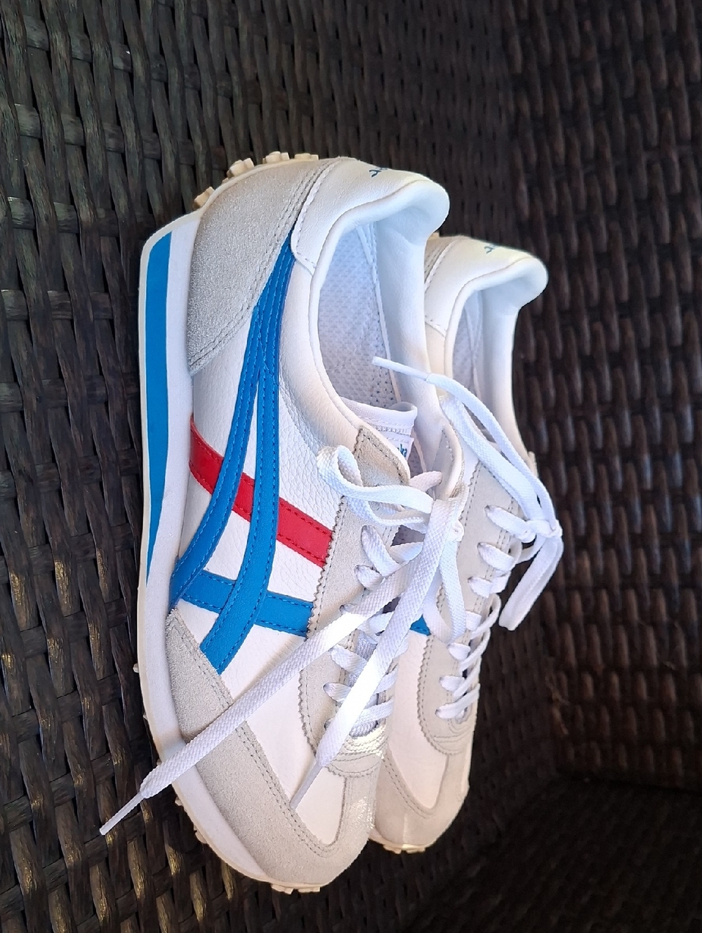Onitsuka Tiger White Sneakers with Blue Stripes and Red Accent